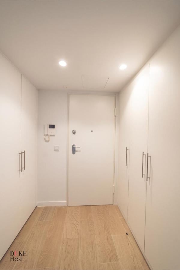 Castilla Luxury A Apartments Мадрид Екстериор снимка