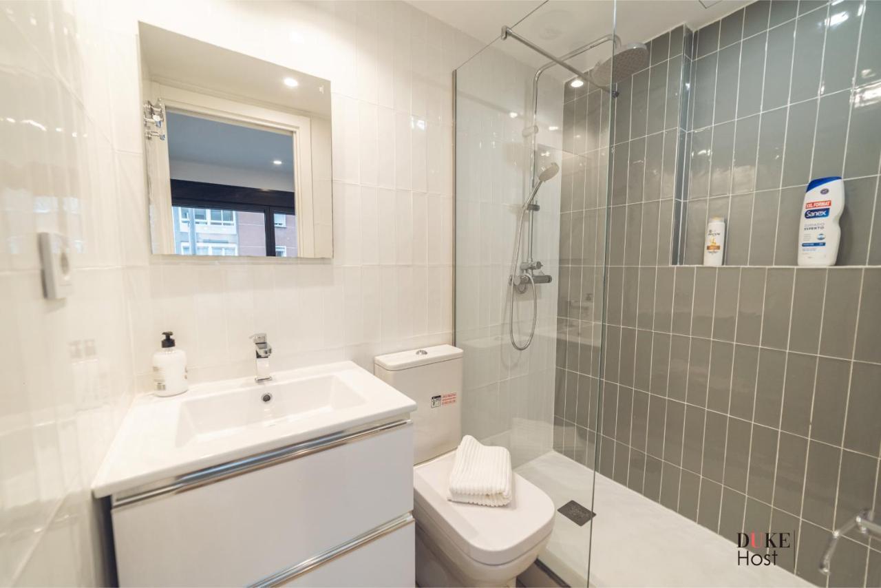 Castilla Luxury A Apartments Мадрид Екстериор снимка